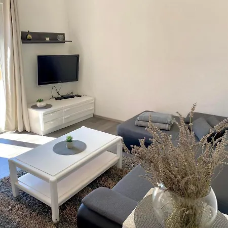 Ritta Apartment *