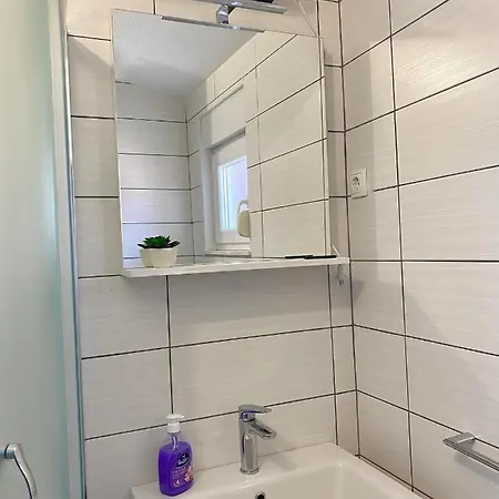 Ritta Apartment *